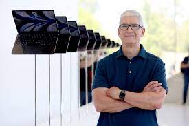 Global Leaders - Tim Cook on Personal Branding